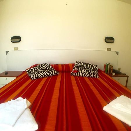 Hotel Mehari リッチョーネ エクステリア 写真