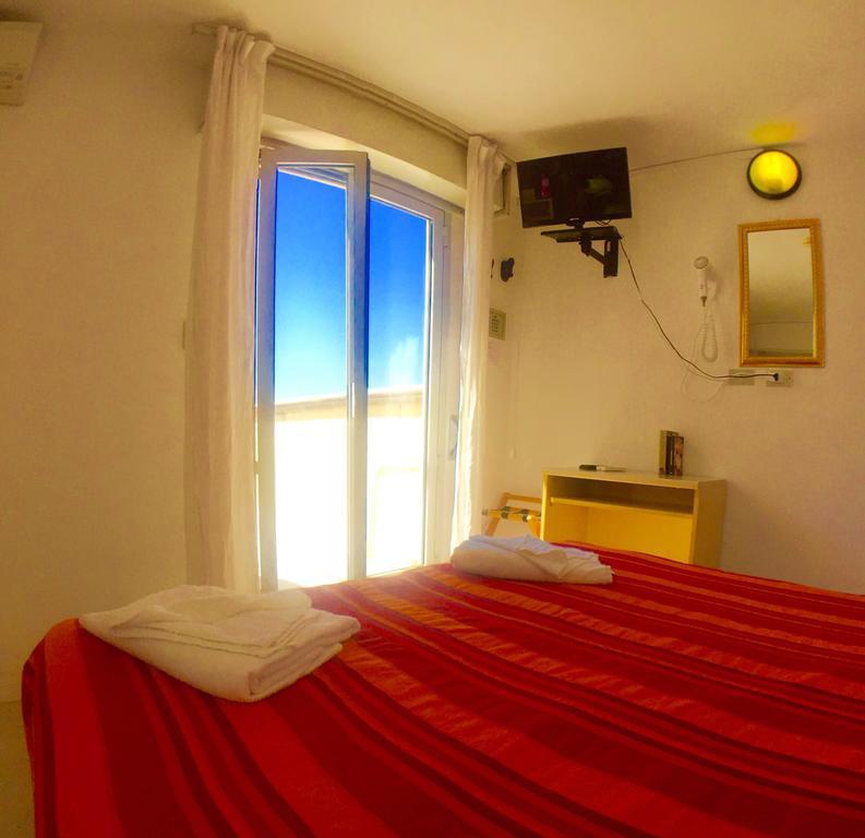 Hotel Mehari リッチョーネ エクステリア 写真